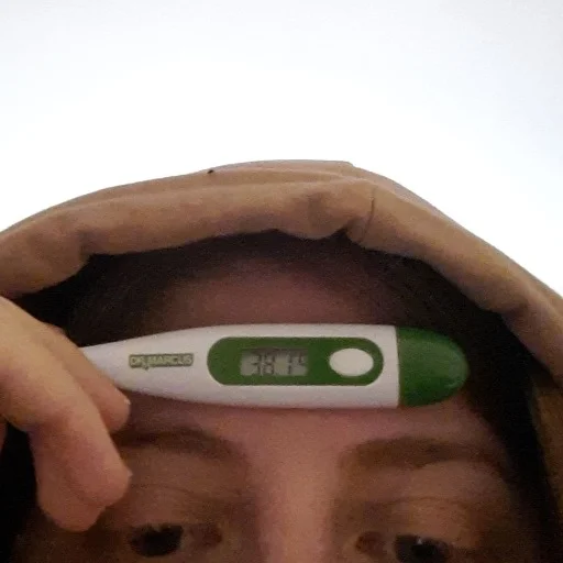Стикер из набора Annanan для Телеграм: Статические 🤒