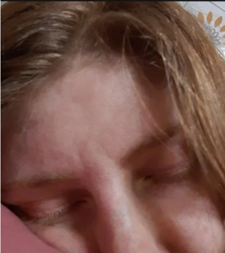 Стикер из набора Annanan для Телеграм: Статические 😴