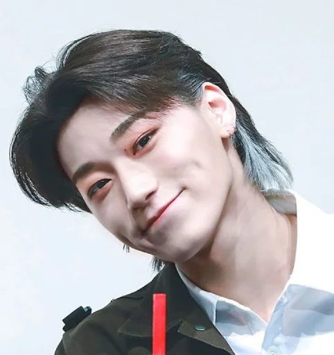 Стикер из набора Ateez | San by @btskth для Телеграм: Статические 😆