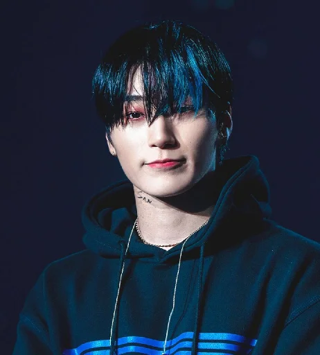 Стикер из набора Ateez | San by @btskth для Телеграм: Статические 😊