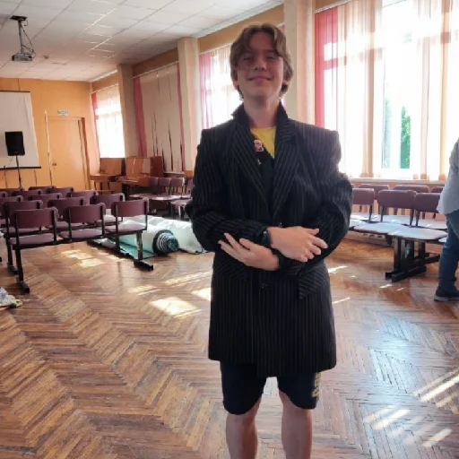 Стикер из набора братва_пак1 для Телеграм: Статические 👨‍⚖️