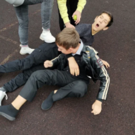 Стикер из набора братва_пак1 для Телеграм: Статические 😮