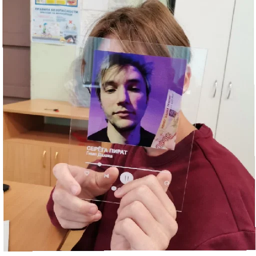 Стикер из набора братва_пак1 для Телеграм: Статические 🤮
