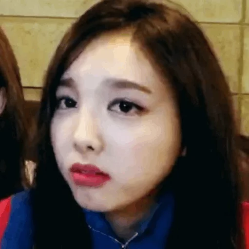 Стикер из набора Nayeon🌸⚡️ @ITZADRINA для Телеграм: Статические ⚡️