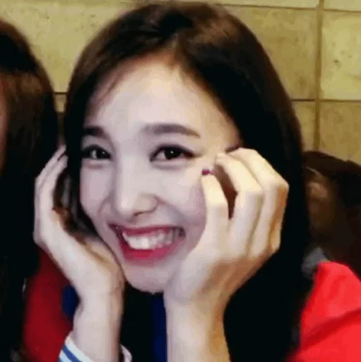 Стикер из набора Nayeon🌸⚡️ @ITZADRINA для Телеграм: Статические 🌸