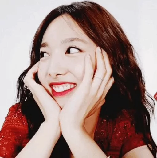 Стикер из набора Nayeon🌸⚡️ @ITZADRINA для Телеграм: Статические ⚡️