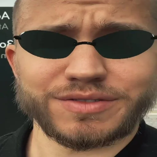 Стикер из набора Чернобыль: Зона отчуждения для Телеграм: Статические 😎
