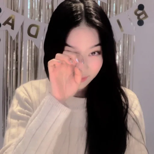 Стикер из набора ★ ISA ꪶ᭥ @PARTNERMU для Телеграм: Статические 🥡