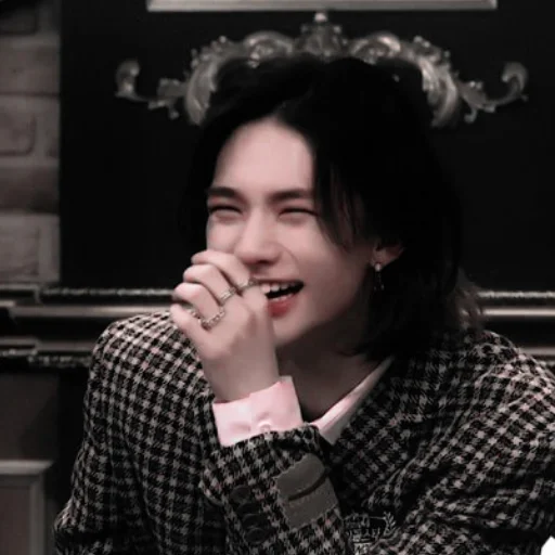 Стикер из набора hyunjin для Телеграм: Статические 🍙