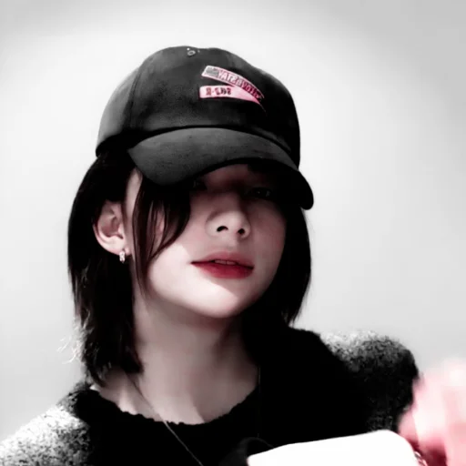 Стикер из набора hyunjin для Телеграм: Статические 🍙