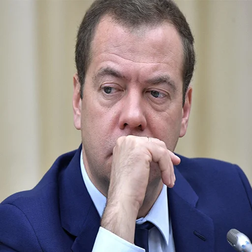 Стикер из набора irondimon для Телеграм: Статические 🤔