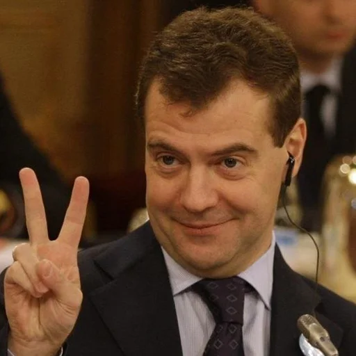 Стикер из набора irondimon для Телеграм: Статические ✌️