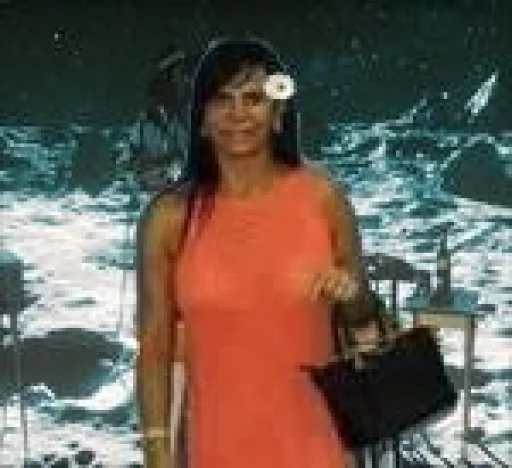 Стикер из набора emancipation of @LanaDelReyBR1 для Телеграм: Статические 😀