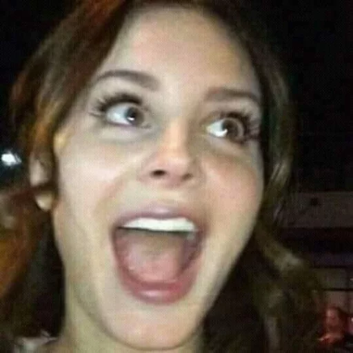 Стикер из набора emancipation of @LanaDelReyBR1 для Телеграм: Статические 😯