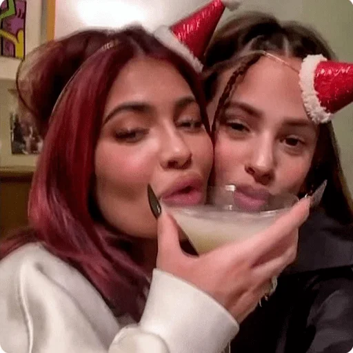 Стикер из набора Gatitos для Телеграм: Статические 🍸