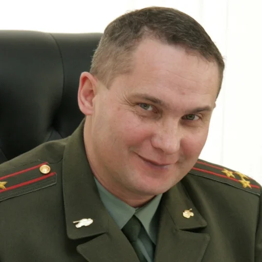 Стикер из набора Буквы кончились для Телеграм: Статические 🪖