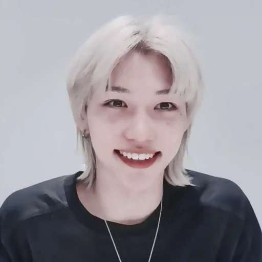 Стикер из набора ☀️;; 𝙛𝙚𝙡𝙞𝙭 - 𝙗𝙮 @helpleymiks для Телеграм: Статические ☀️