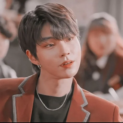 Стикер из набора истинная красота ⚡️@kotikowowa :: @fStikBot для Телеграм: Статические 🥴