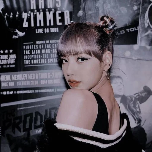 Стикер из набора lisa ° ° @lenayapasti для Телеграм: Статические 😣