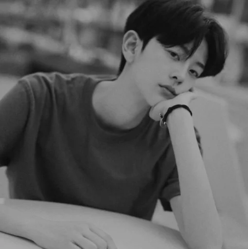 Стикер из набора Liumeng dark - @liumengch для Телеграм: Статические 🖤