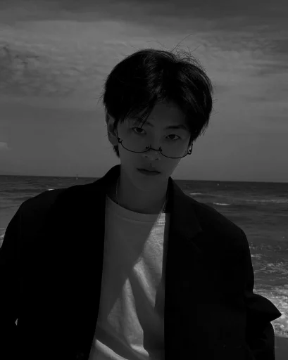 Стикер из набора Liumeng dark - @liumengch для Телеграм: Статические 🖤
