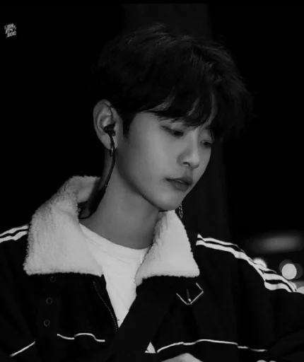 Стикер из набора Liumeng dark - @liumengch для Телеграм: Статические 🖤