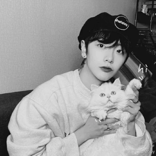 Стикер из набора Liumeng dark - @liumengch для Телеграм: Статические 🖤