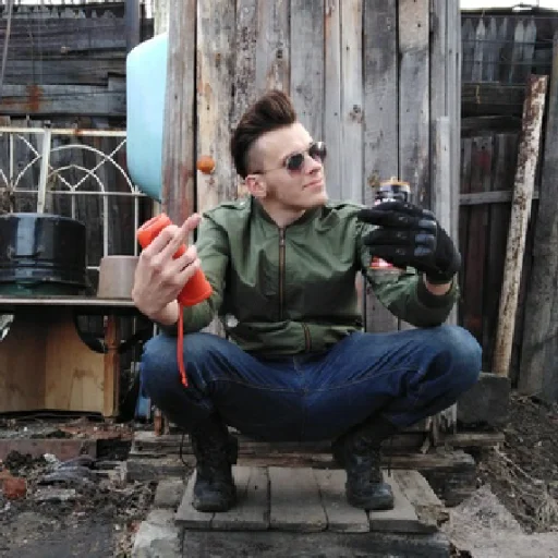 Стикер из набора Лично мне Cyberpunk для Телеграм: Статические 😎