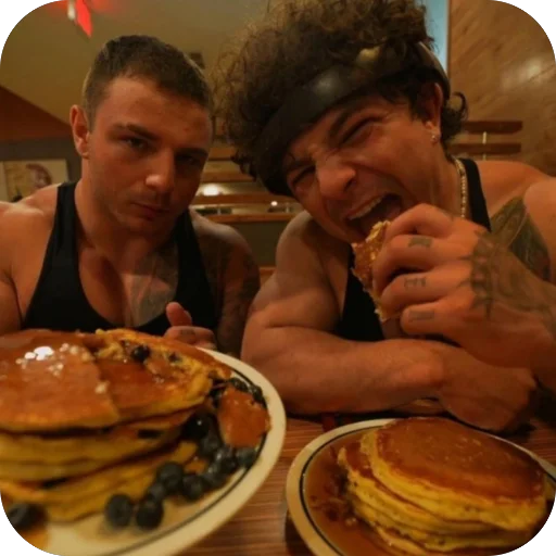 Стикер из набора THE TREN TWINS ➡️ @Ctikerubot для Телеграм: Видео, Статические 🫥