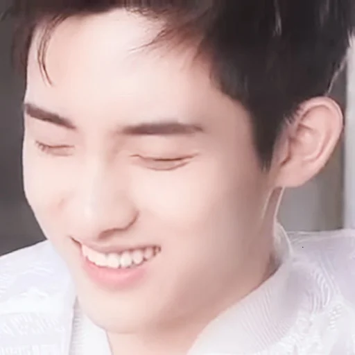 Стикер из набора winwin ᝢ by @pitchestdark для Телеграм: Статические 🍣
