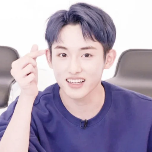 Стикер из набора winwin 2 ᝢ by @pitchestdark для Телеграм: Статические 🍣