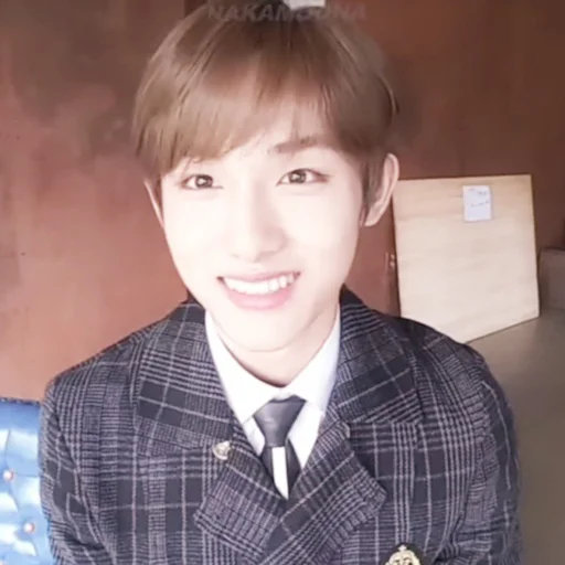 Стикер из набора winwin 3 ᝢ by @pitchestdark для Телеграм: Статические 🍣