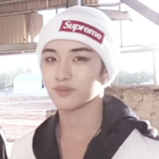 Стикер из набора winwin 3 ᝢ by @pitchestdark для Телеграм: Статические 🍣