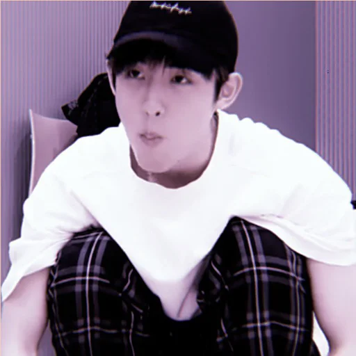 Стикер из набора winwin 4 ᝢ by @pitchestdark для Телеграм: Статические 🍣