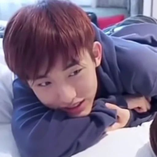 Стикер из набора winwin 5 ᝢ by @pitchestdark для Телеграм: Статические 🍣