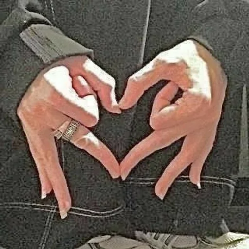 Стикер из набора wikkin✨ для Телеграм: Видео, Статические ❤️