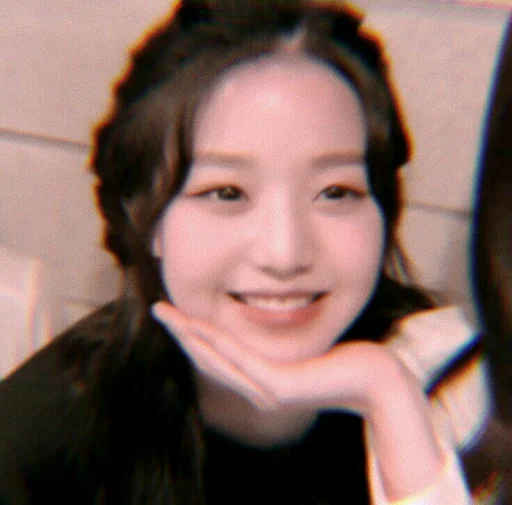 Стикер из набора ˚ ༘♡ Wonyoung Soft˚.༄ @chuwpacups для Телеграм: Статические 🍼