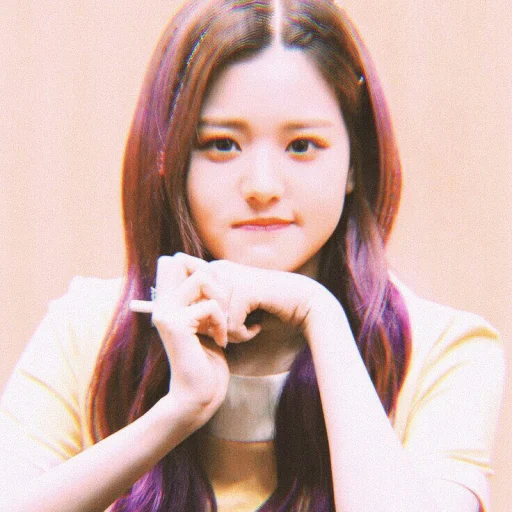 Стикер из набора ˚ ༘♡ Wonyoung Soft˚.༄ @chuwpacups для Телеграм: Статические 🍼