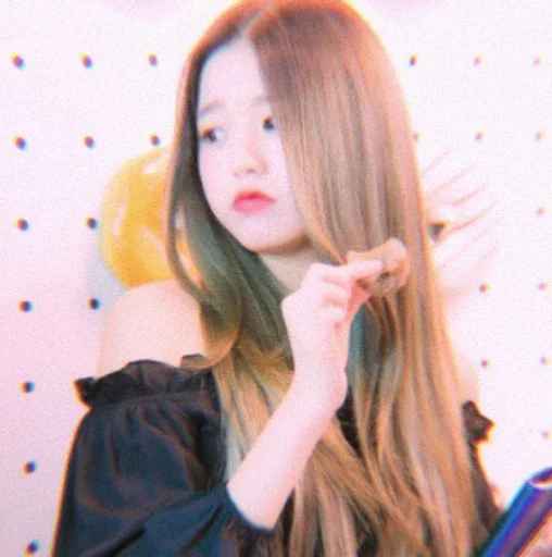 Стикер из набора ˚ ༘♡ Wonyoung Soft˚.༄ @chuwpacups для Телеграм: Статические 🍼