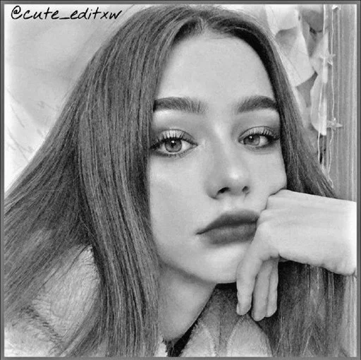 Стикер из набора ᴢʀᴀ для Телеграм: Статические ✨